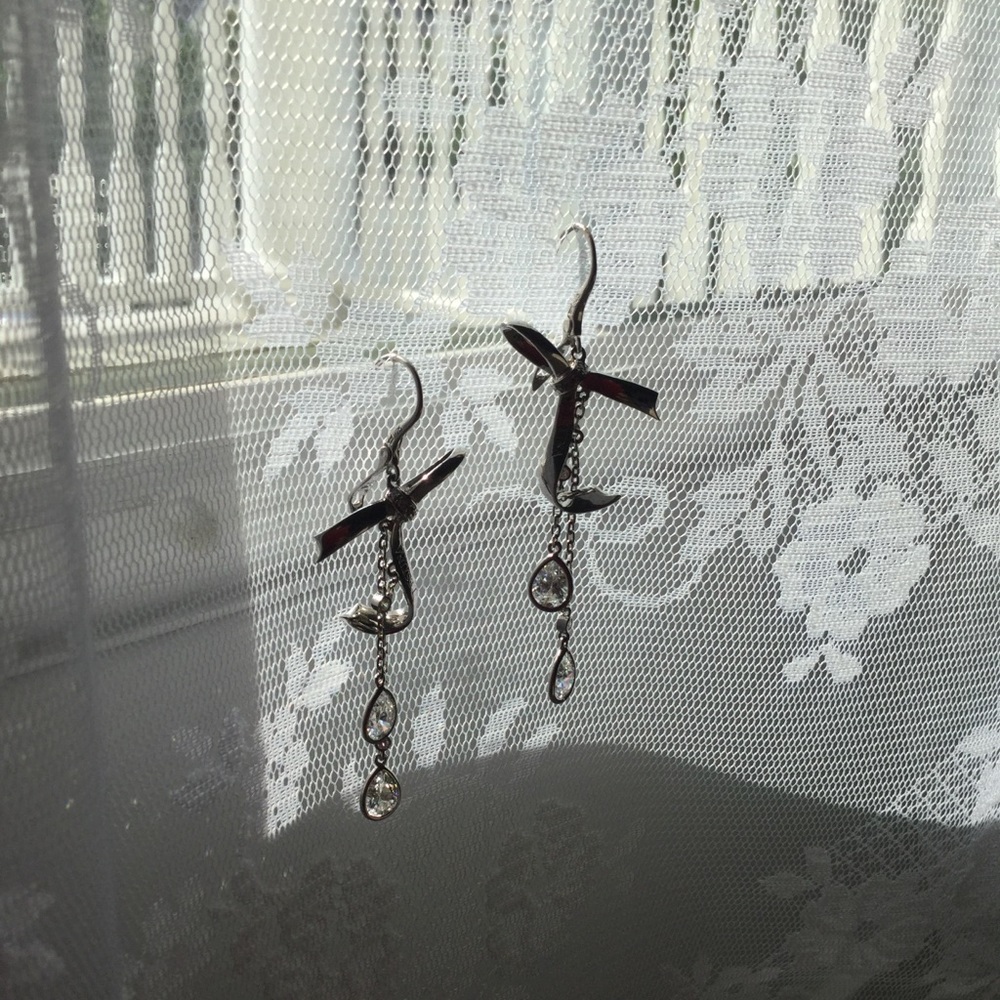 J.ESTINA earrings - Picture 3 of 3